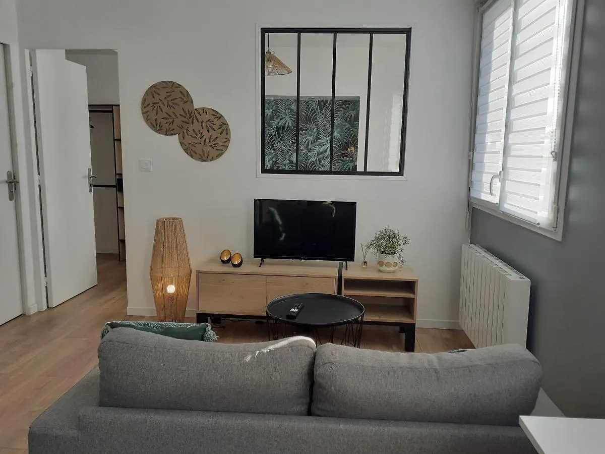 Kalee Appartement T2 Lanester 0*,  France
